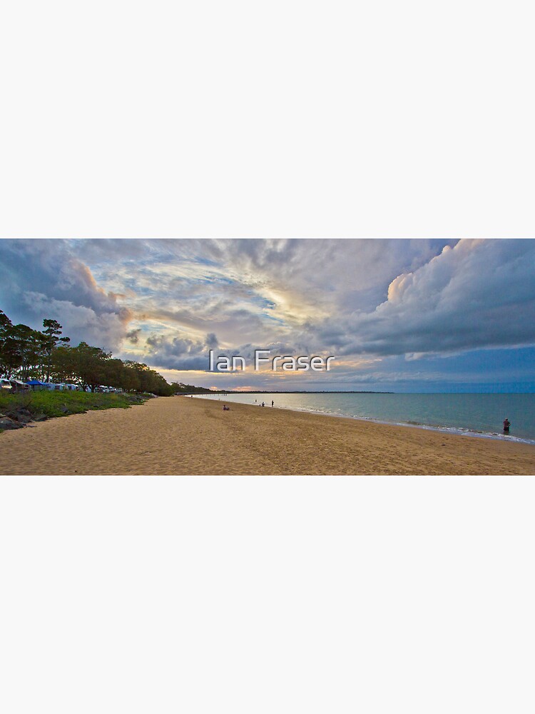 Harvey Bay by Mowog