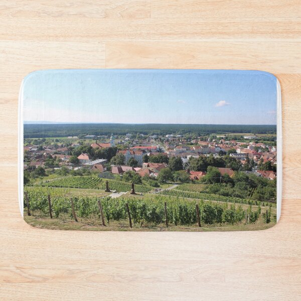 Artikelvorschau, Weinberg in Südmähren, Tschechische Republik entworfen und verkauft von wineandwords.
