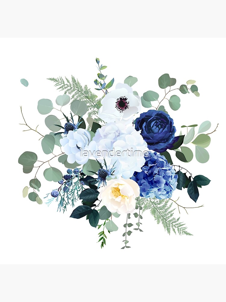 Impression rigide « Rose bleue classique, hortensia blanc, renoncule,  anémone, fleurs de chardon, verdure émeraude », par lavendertime | Redbubble