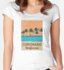 Coronado - Kalifornien. Tailliertes Rundhals-Shirt