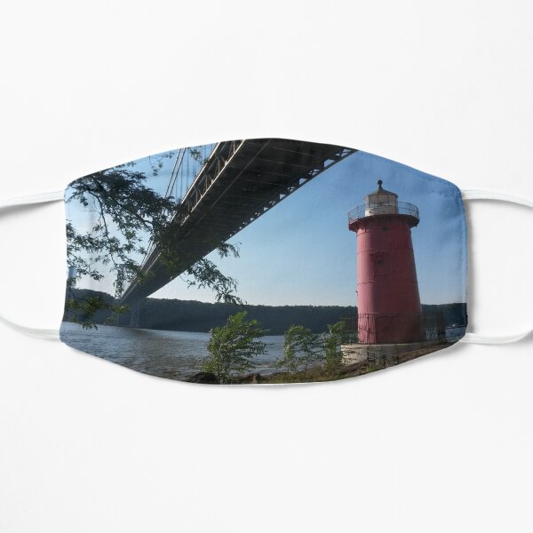 little red lighthouse Flat Mask