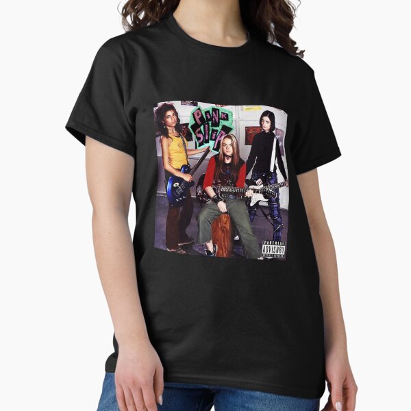 Aperçu de l'œuvre T-shirt du groupe Freaky Friday avec pochette de l'album Pink Slip (Lindsay Lohan) créée et vendue par AwkwardBadger.