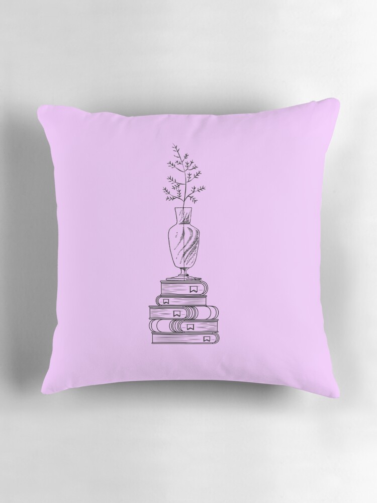 Aperçu 3 sur 4. Coussin avec l'œuvre Livres, Lecture créée et vendue par Lapetiteredac.