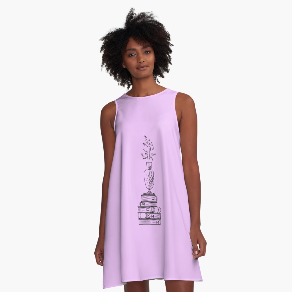 Aperçu de l'œuvre Robe trapèze créée et vendue par Lapetiteredac.