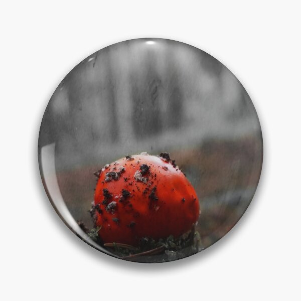 Artikelvorschau, beautiful close-up of a fly agaric entworfen und verkauft von ToniStauche.