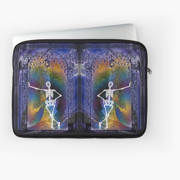 Gateway: Halloween Skeleton Laptop Sleeve
