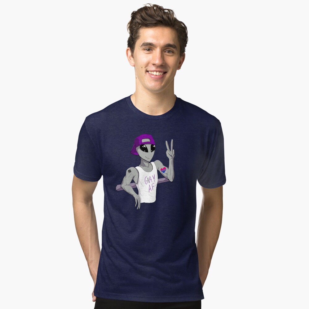 Aperçu de l'œuvre T-shirt chiné créée et vendue par silentrebel.