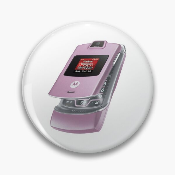 ❦ GIULIETTA ❦  Pink chanel, Flip phones, Pink y2k