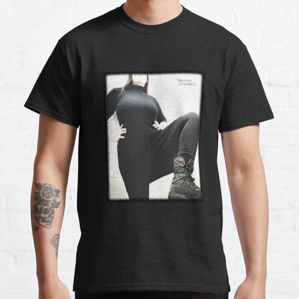 Bow to Miss Greaves Classic T-Shirt