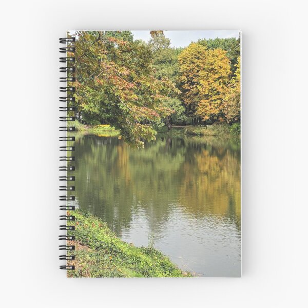 Artikelvorschau, Fluss in einem Park entworfen und verkauft von Magic-Designs.