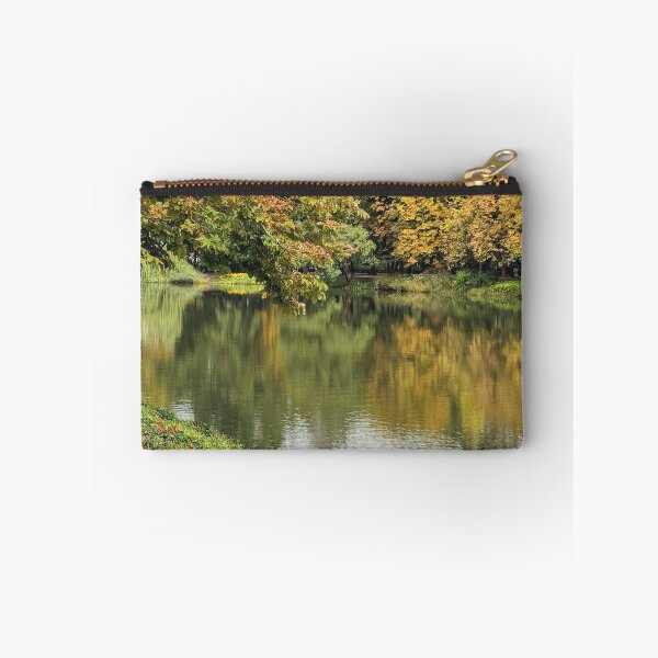 Artikelvorschau, Fluss in einem Park entworfen und verkauft von Magic-Designs.