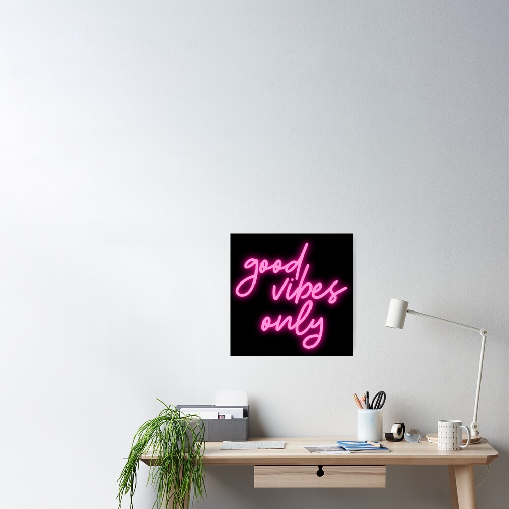  Slardar Good Vibes Only Neon Signs for Wall Decor