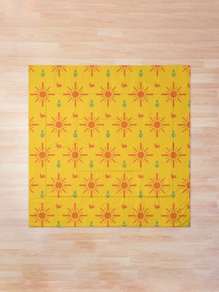 Alternate view of Early Bird, Main Pattern (Yellow) Comforter