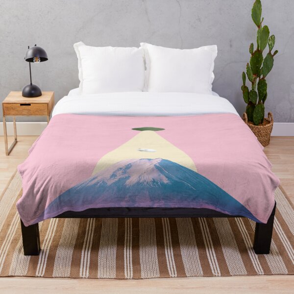 Item preview, # Cat # ¿Qué hay dentro de Fuji? designed and sold by ESCAPZ.
