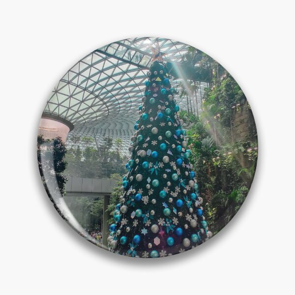 Artikelvorschau, Singapur Juwel Changi Flughafen Weihnachtsbaum entworfen und verkauft von Happiness Creators.