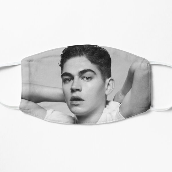 Héros Fiennes Tiffin Hardin Scott Masque sans plis