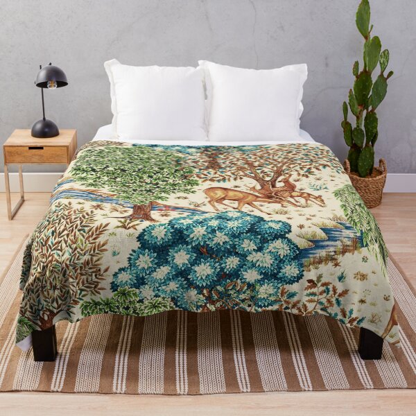 Vista previa del artículo con la obra «Tapiz de ciervo William Morris de un arroyo beige», diseñado y vendido por Marymarice.