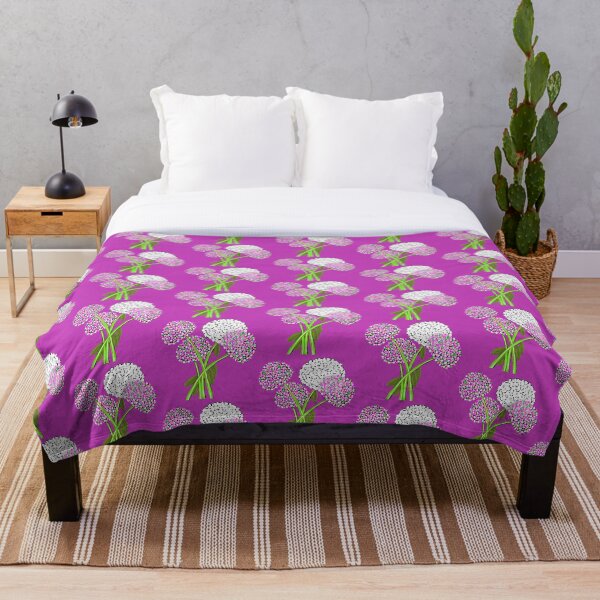 Pom Pom Flowered Bouquet Pink Throw Blanket