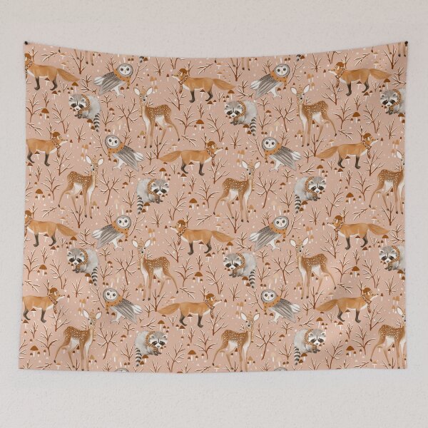 Aperçu de l'œuvre  Forêt d'hiver - rose créée et vendue par Petit Faon Prints.