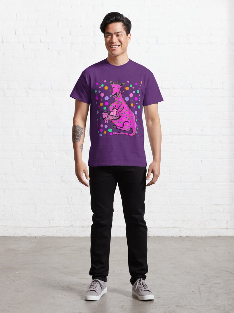 Alternate view of Kangaroo with Baby Laughing Pink Classic T-Shirt