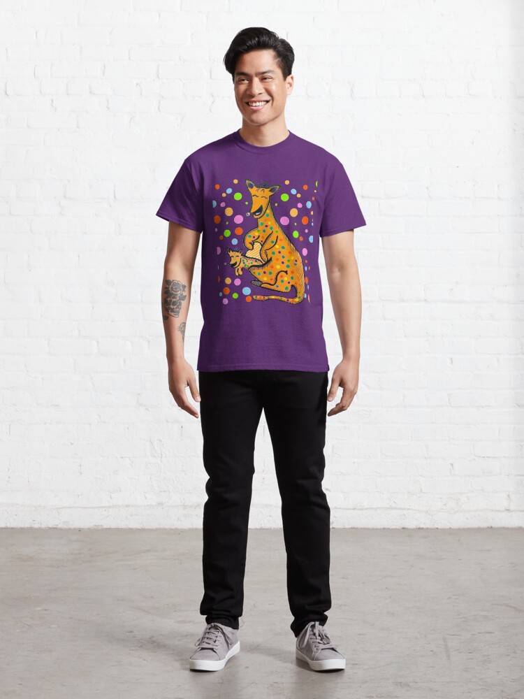 Alternate view of Kangaroo with Baby Laughing Orange Classic T-Shirt