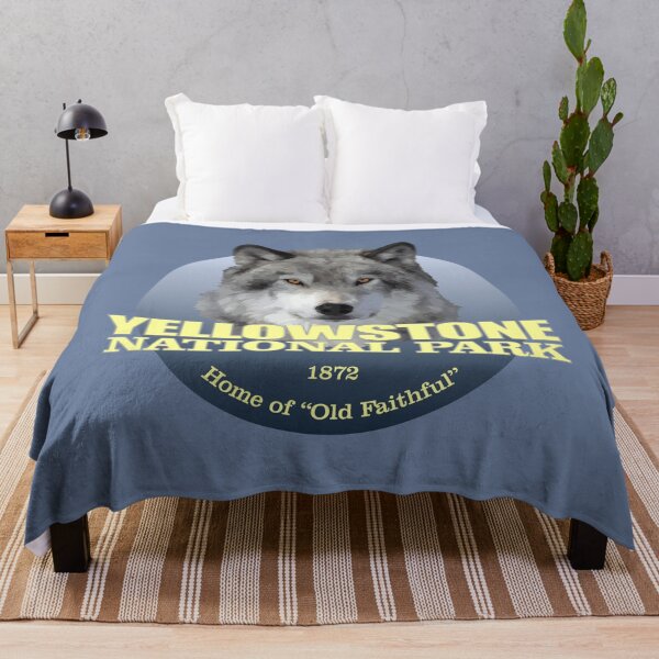 Item preview, Parque Nacional de Yellowstone (lobo gris) (WT) designed and sold by curranmorgan.