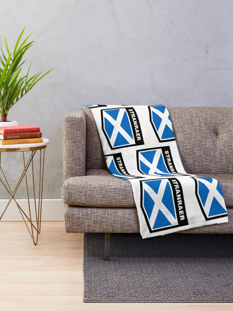 Aperçu 2 sur 6. Plaid avec l'œuvre Stranraer Scotland créée et vendue par Grayforth.