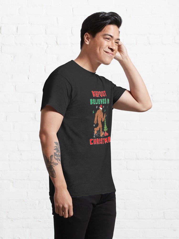 Alternate view of Bigfoot Believes in Christmas funny Squatchy Beast. Classic T-Shirt