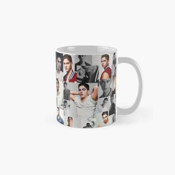 https://ih1.redbubble.net/image.1685598252.5538/mug,standard,x334,right-pad,600x600,f8f8f8.jpg