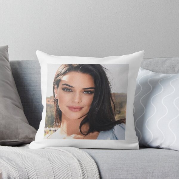 Artikelvorschau, Kendall Jenner entworfen und verkauft von amandaoperes.