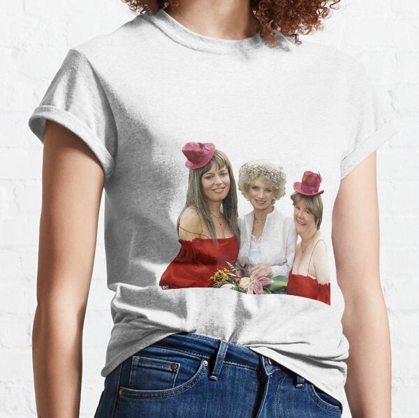 Kath and Kim: Kath's Wedding Classic T-Shirt