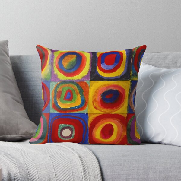 la couleur signifiait plus qu'une simple composante visuelle d'une image. La couleur est son âme. Dans ses livres Coussin