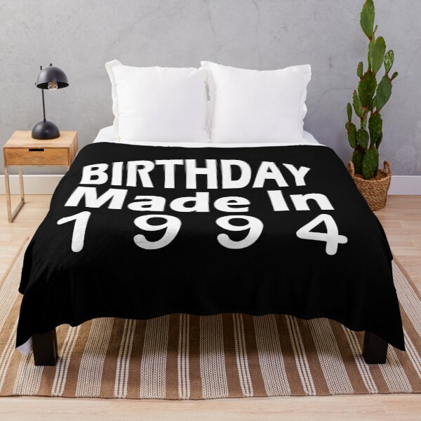 Item preview, Camiseta Cumpleaños Hecho en 1994 nacido vintage Cumpleaños Nacido 1994 designed and sold by BoxHM.