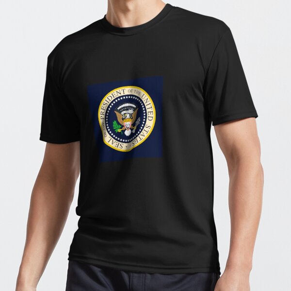 Presidential seal of the United States with Trump and MAGA seal. By Foxpunked ! Active T-Shirt