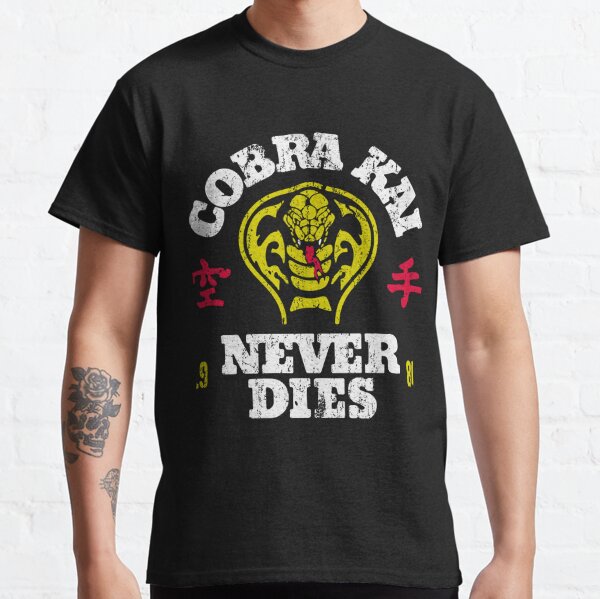 Colmillo De Aguila Cobra Kai Logo Camisetas: Cobra Kai Nunca Muere | Redbubble