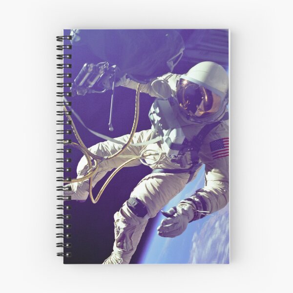 Artikelvorschau, Astronaut im Weltraum entworfen und verkauft von AnthonyVdV.