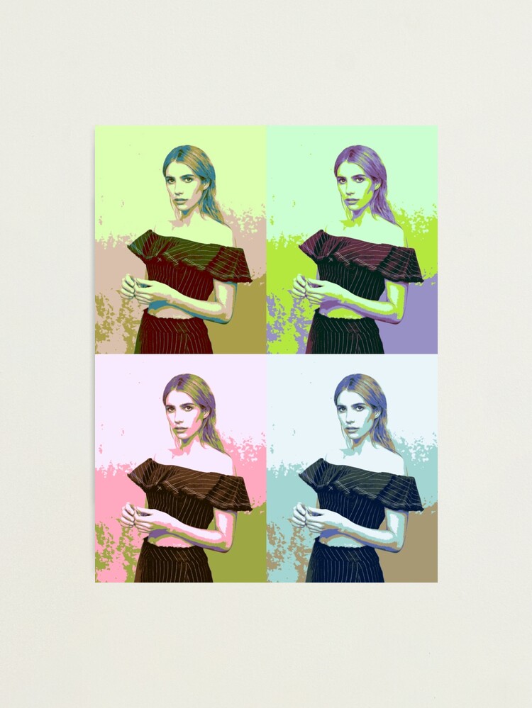 Aperçu 1 sur 3. Impression photo avec l'œuvre Emma Roberts Pop Art créée et vendue par HarryBull.
