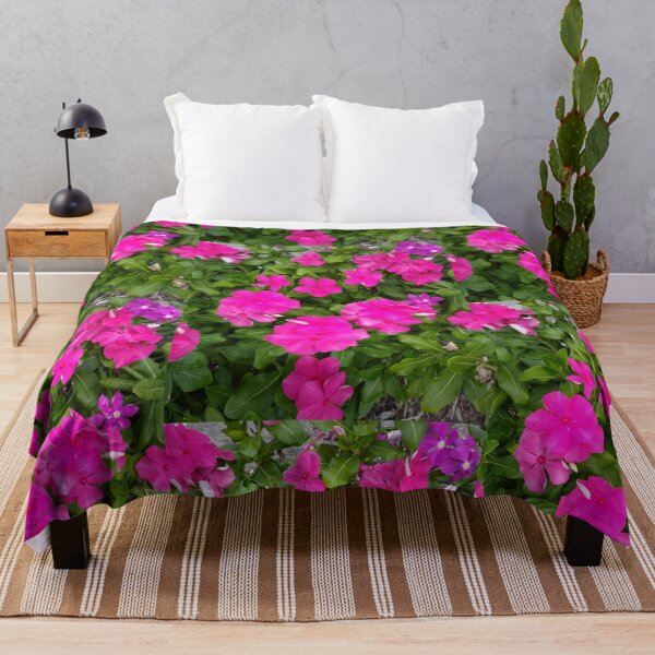 Item preview, Green Floral Vinca designed and sold by palaco210.