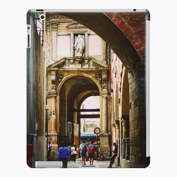 Piazza dei Mercanti, Milano, Italy iPad Snap Case