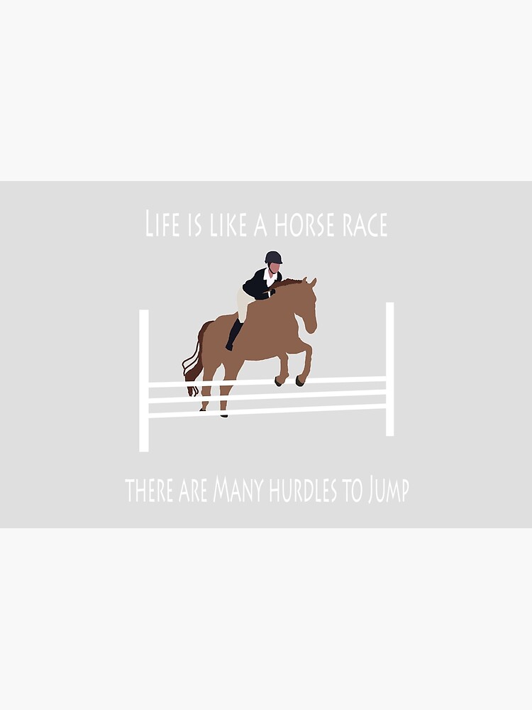Aperçu 2 sur 2. Housse d'ordinateur avec l'œuvre La vie est comme une course de chevaux, il y a beaucoup d'obstacles à sauter créée et vendue par HatoCreations.