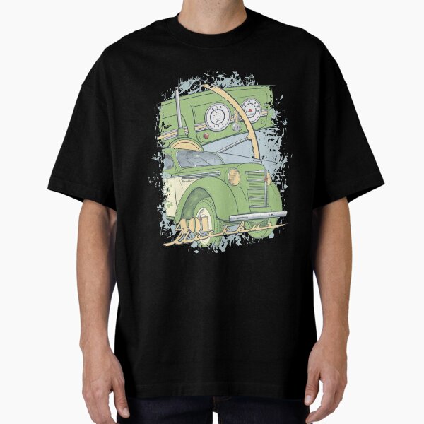 Moskvich 401 Oversized T-Shirt
