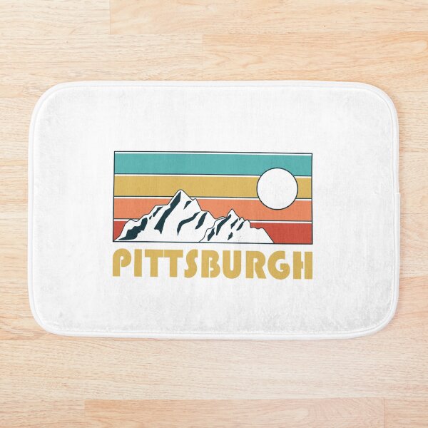 Aperçu de l'œuvre Pittsburgh Retro Vintage - Pittsburgh Pennsylvania Mountain Souvenir - Cadeau - Ville natale - Randonnée - Nature créée et vendue par HappyTees Lab.
