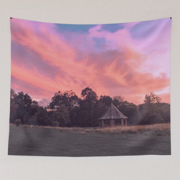 Item preview, London Hyde Park - Cielo romántico de terciopelo rojo designed and sold by M-Artie.