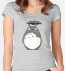 Camiseta entallada de cuello ancho estudio ghibli