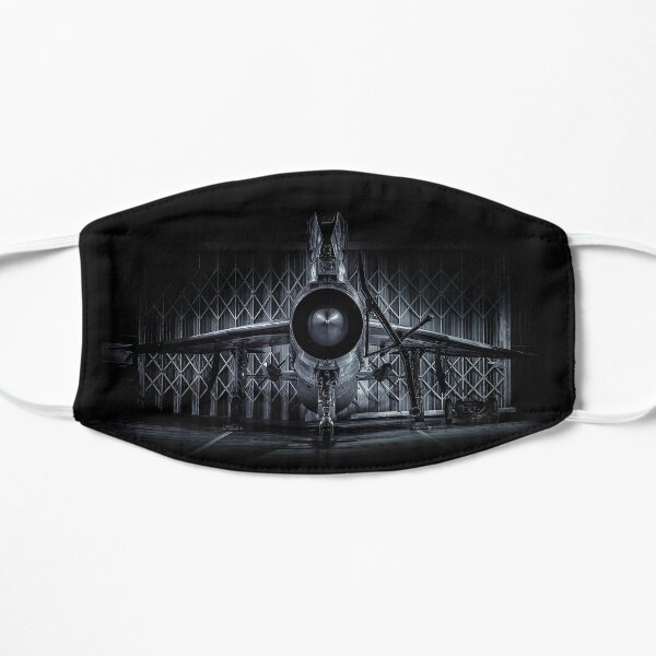 EE Lightning by night Flat Mask