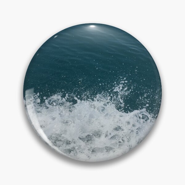 Aperçu de l'œuvre Et garde mes yeux au-dessus des vagues. créée et vendue par Bagius.