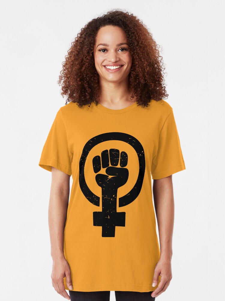 Vista alternativa de Camiseta ajustada Puño levantado feminista: angustiado