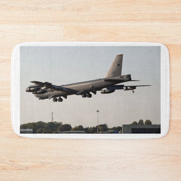 Aperçu de l'œuvre B52 Stratofortress créée et vendue par Airpower Aviation Photography.