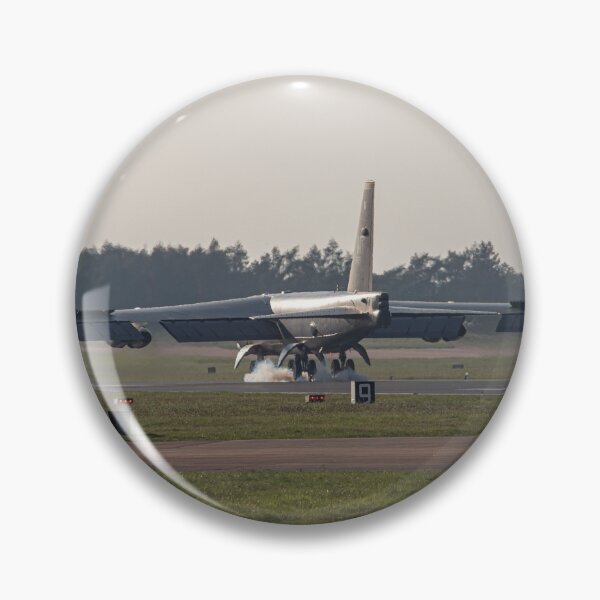 Artikelvorschau, B52 Aufsetzen entworfen und verkauft von Airpower Aviation Photography.
