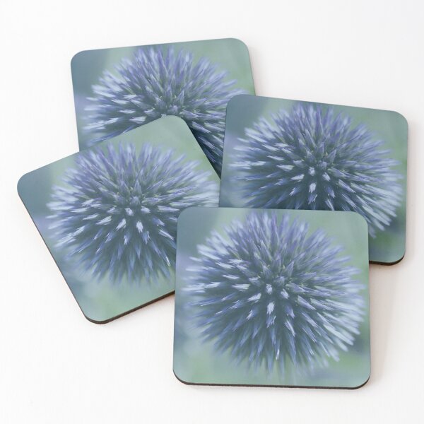 Artikelvorschau, Kugel Blume Zierlauch Blüten Blau Schilfton Farbtrend2021 Floral Graublau entworfen und verkauft von Forestia.